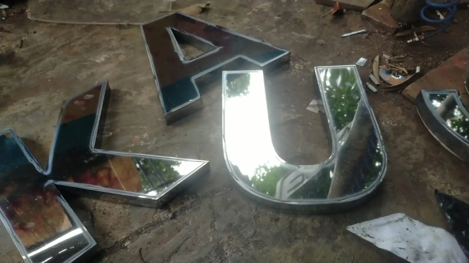 Harga Huruf Timbul Stainless