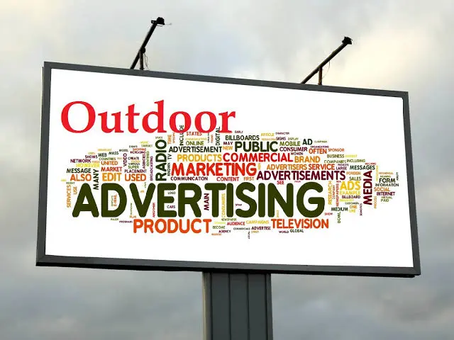 Media Iklan Outdoor Menarik